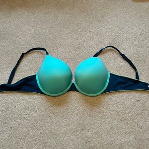 Victoria’s Secret Push-up Bra